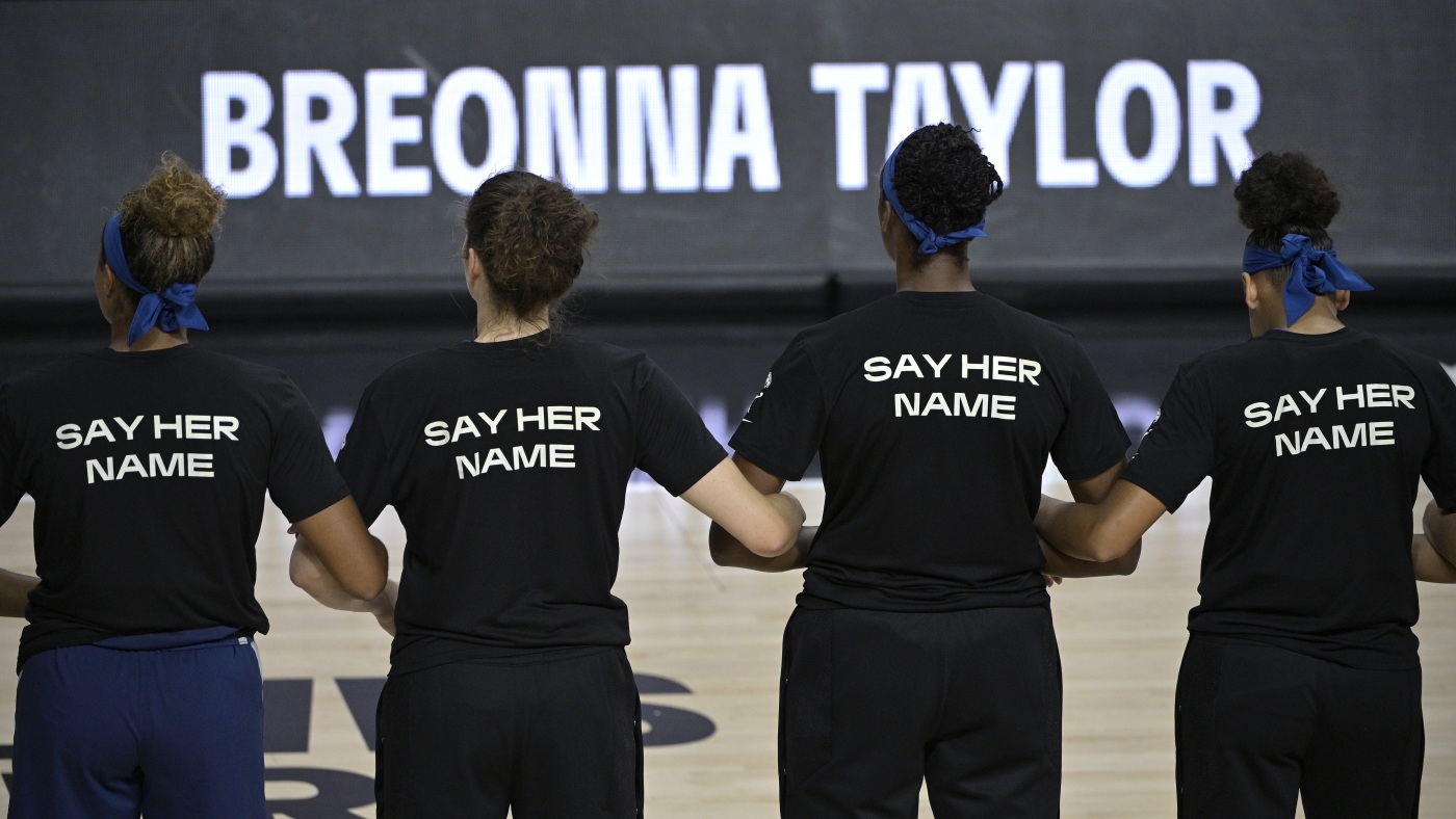 La WNBA vit un moment de gloire. Un nouveau documentaire met en lumière l'activisme des joueuses en dehors du terrain